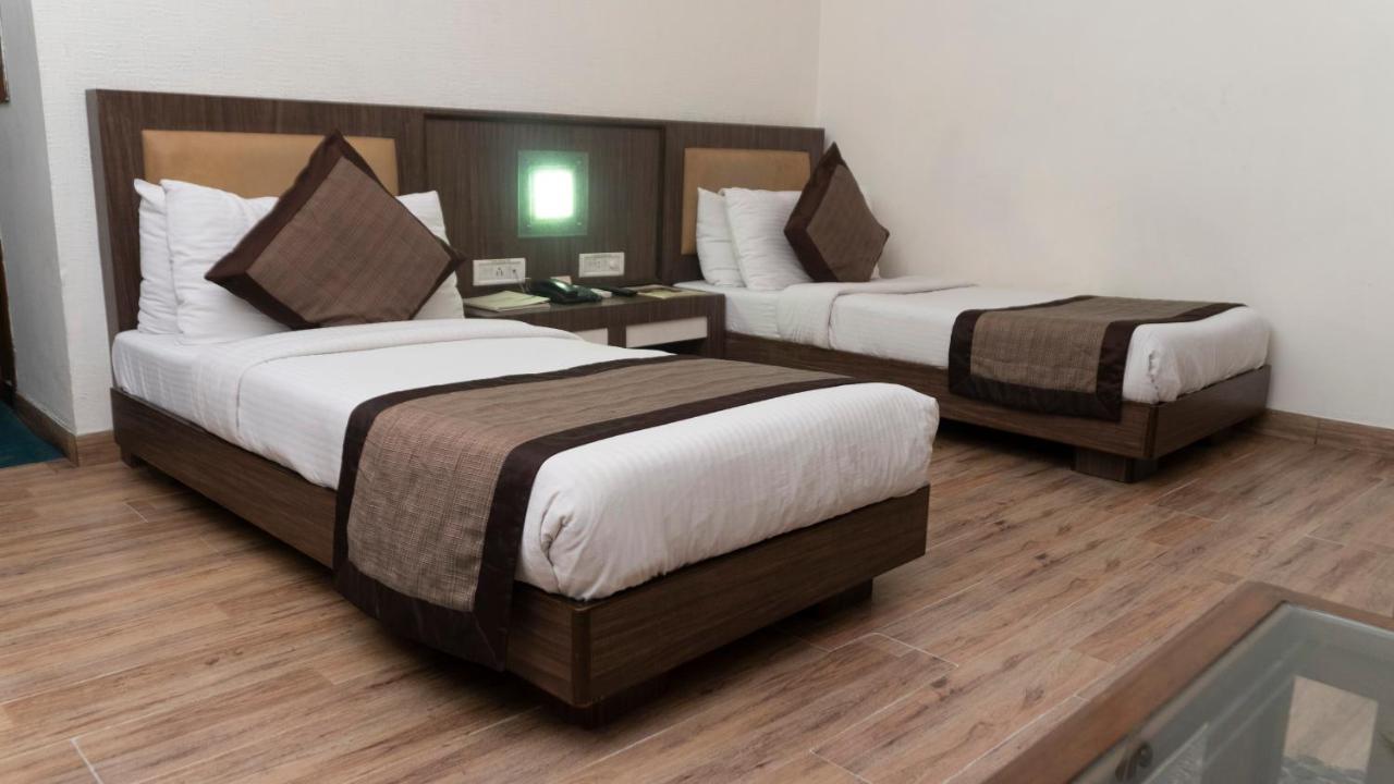 Mg Regency Hotel Baddi Exterior photo