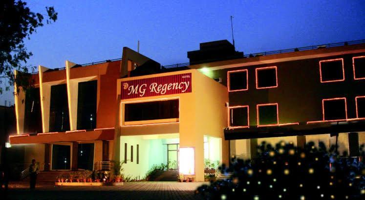 Mg Regency Hotel Baddi Exterior photo