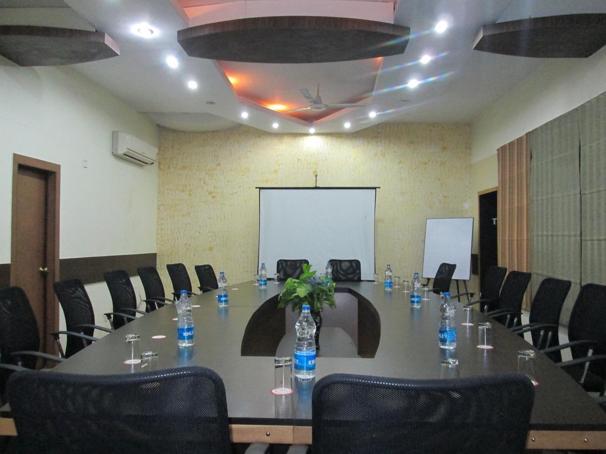 Mg Regency Hotel Baddi Exterior photo